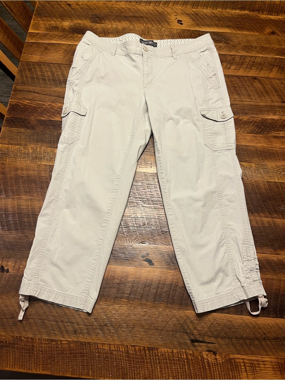 Eddie Bauer cargo capris size 14 - Picture 2 of 7